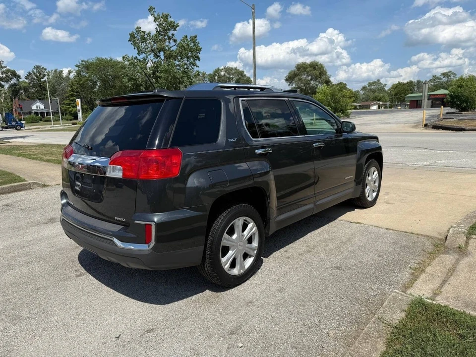 2017 GMC Terrain - Image 2 of 21
