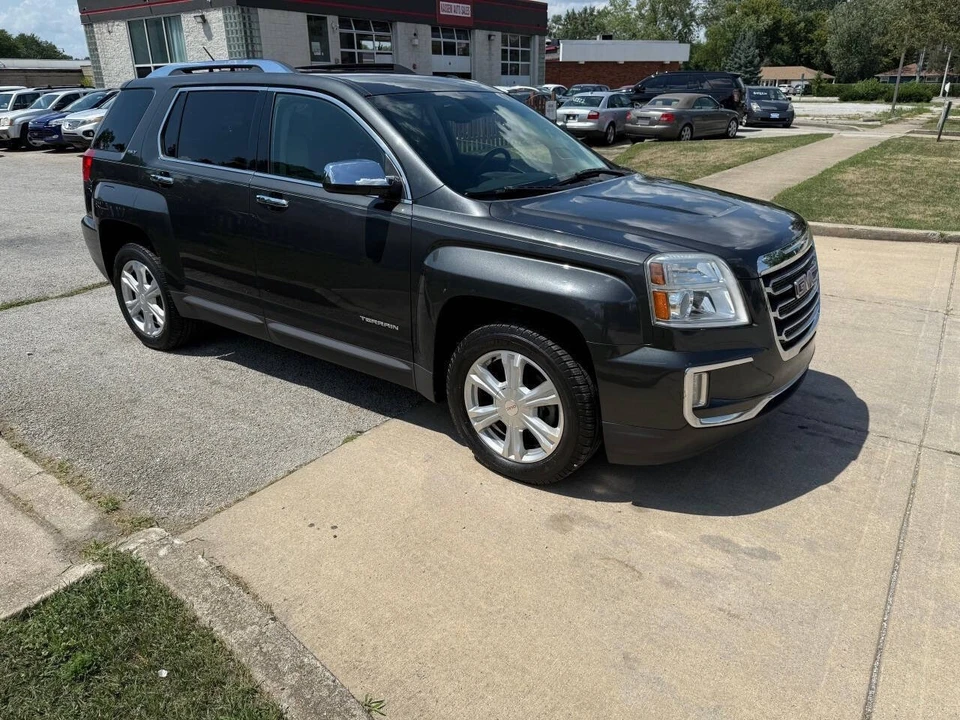2017 GMC Terrain - Image 19 of 21