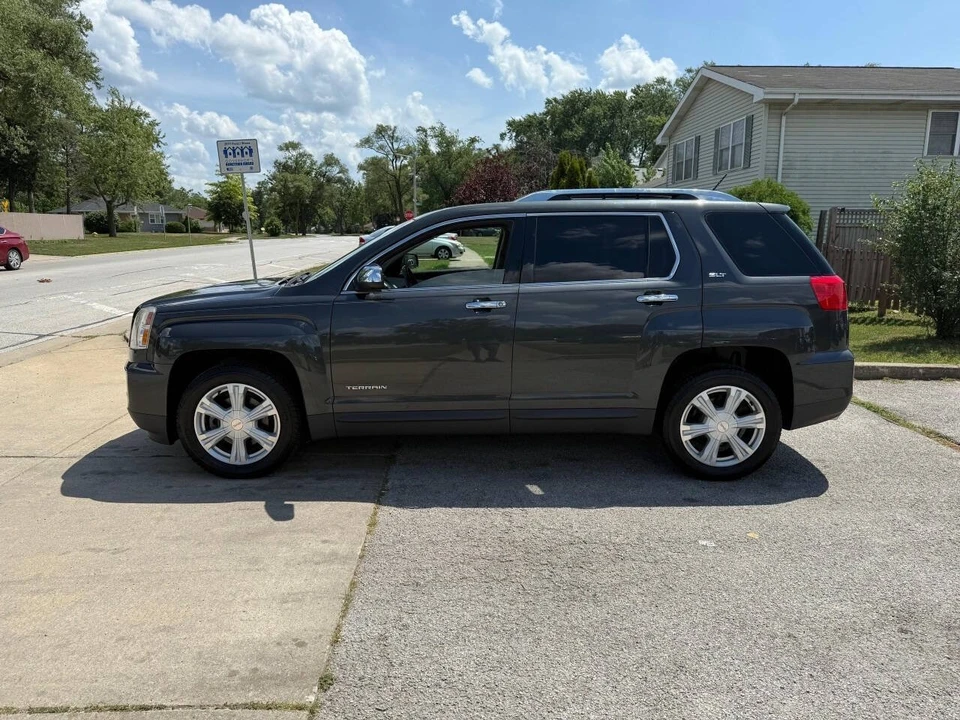 2017 GMC Terrain - Image 11 of 21