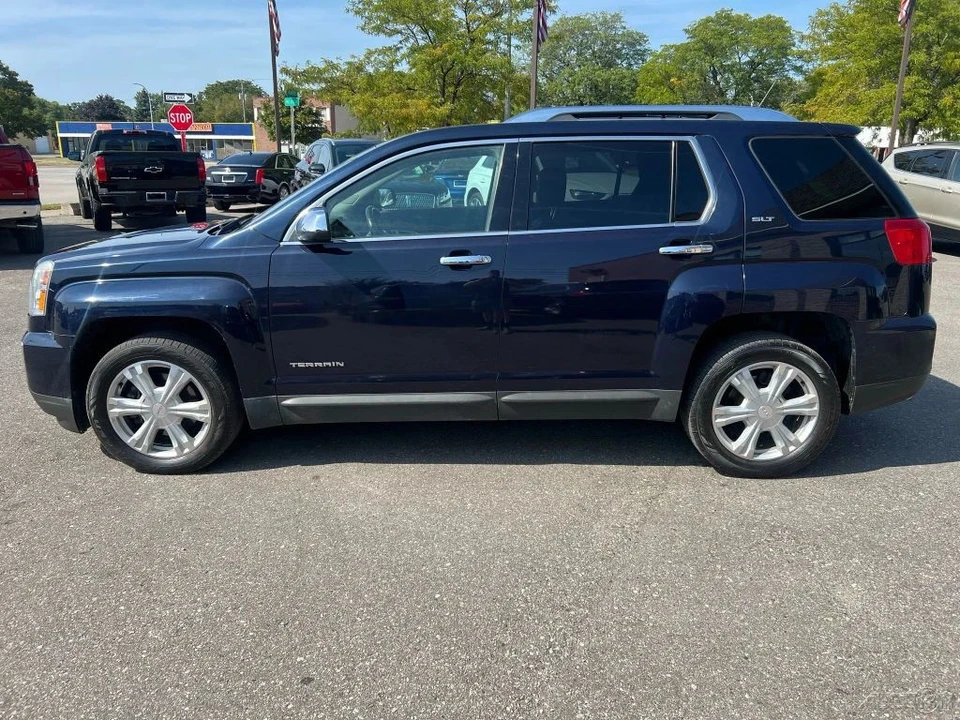 2017 GMC Terrain - Image 2 of 12