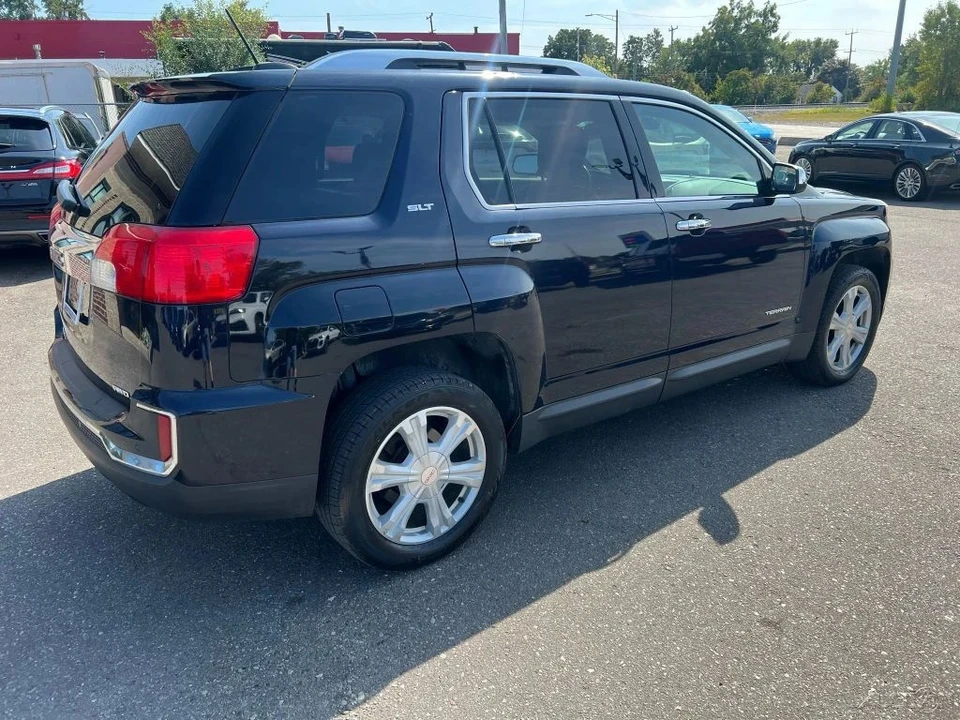 2017 GMC Terrain - Image 5 of 12