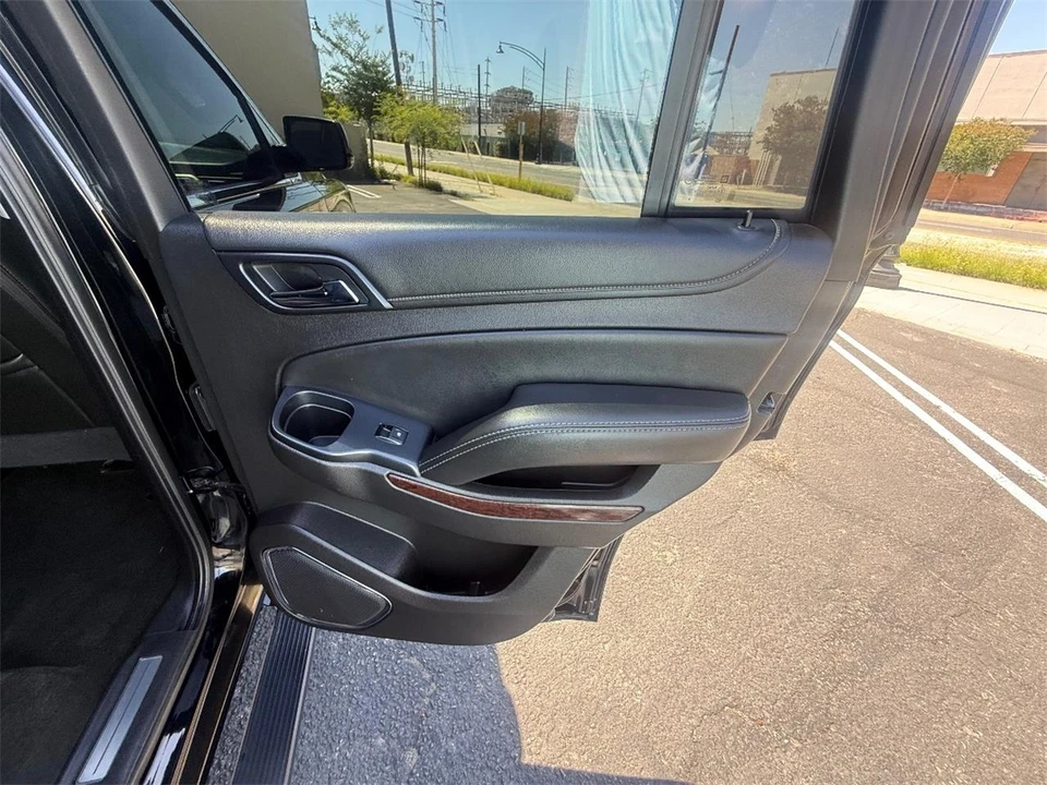 2017 GMC Yukon 4th Gen - Image 20 of 30