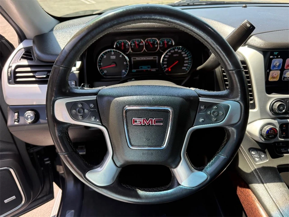 2017 GMC Yukon 4th Gen - Image 23 of 30
