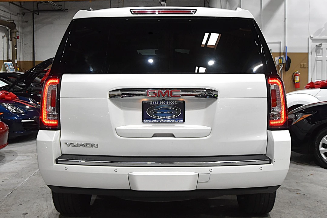 2017 GMC Yukon 4th Gen - Image 11 of 12