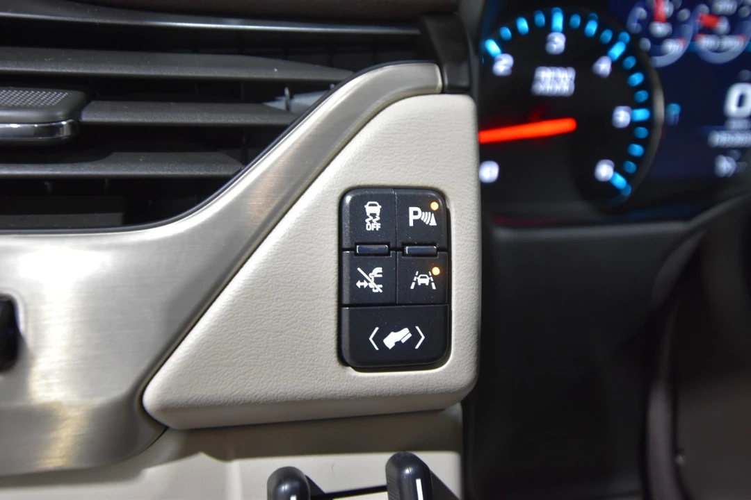 2017 GMC Yukon 4th Gen - Image 20 of 21