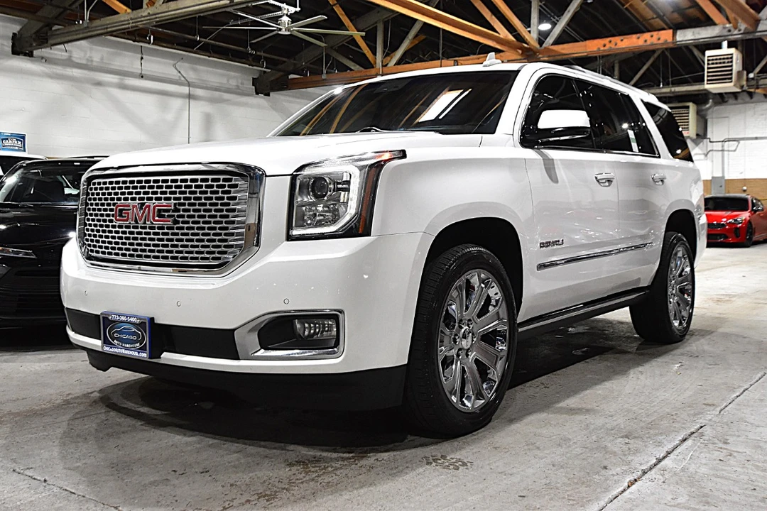2017 GMC Yukon 4th Gen - Image 6 of 12