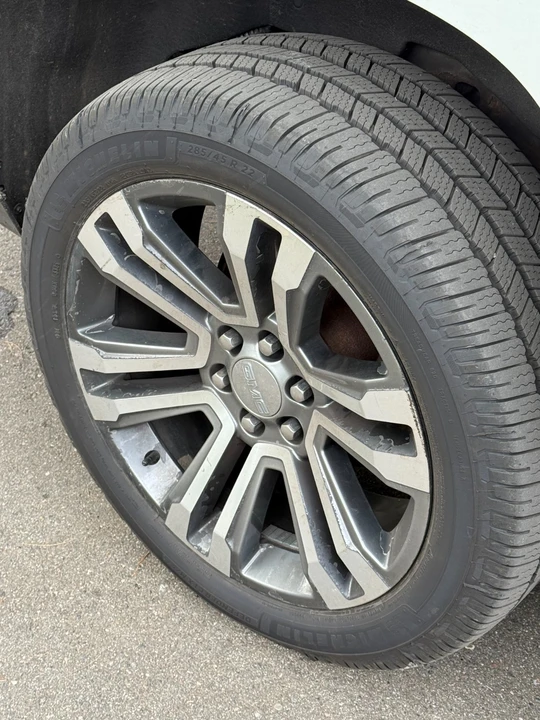 2017 GMC Yukon 4th Gen - Image 6 of 10