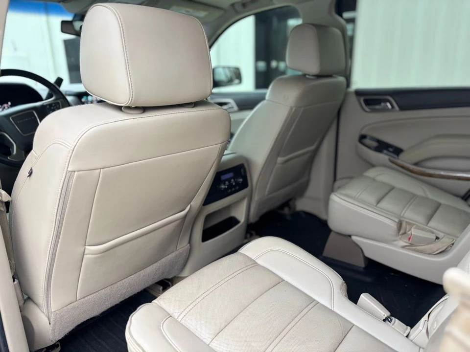 2017 GMC Yukon 4th Gen - Image 19 of 21