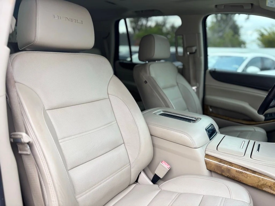 2017 GMC Yukon 4th Gen - Image 14 of 21