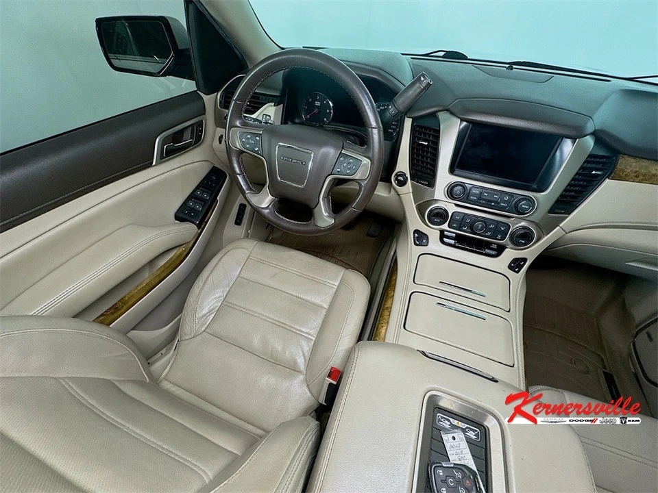 2017 GMC Yukon 4th Gen - Image 9 of 21