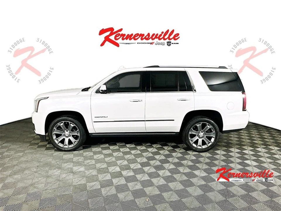 2017 GMC Yukon 4th Gen - Image 4 of 21