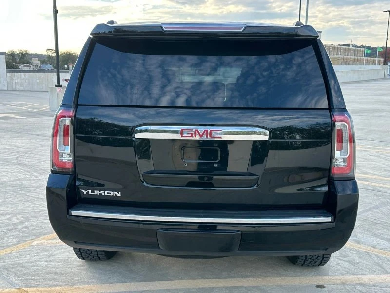 2017 GMC Yukon 4th Gen - Image 4 of 12