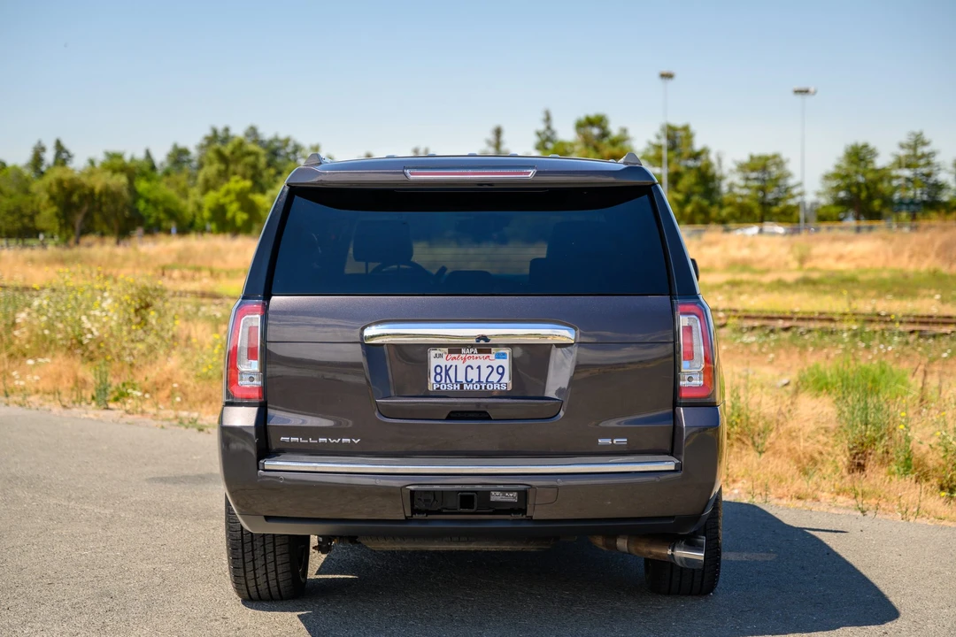 2017 GMC Yukon 4th Gen - Image 14 of 31