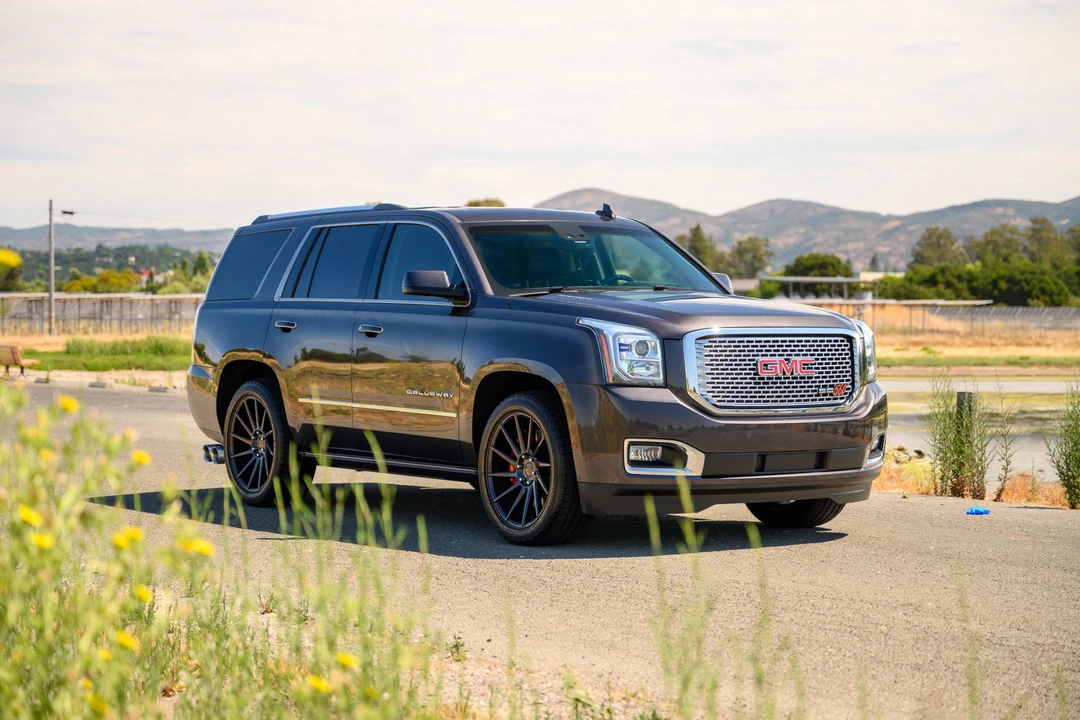 2017 GMC Yukon 4th Gen - Image 27 of 31