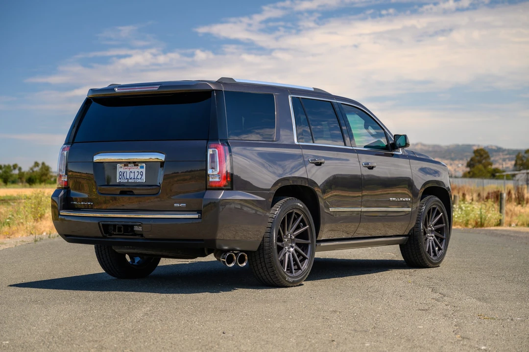 2017 GMC Yukon 4th Gen - Image 22 of 31