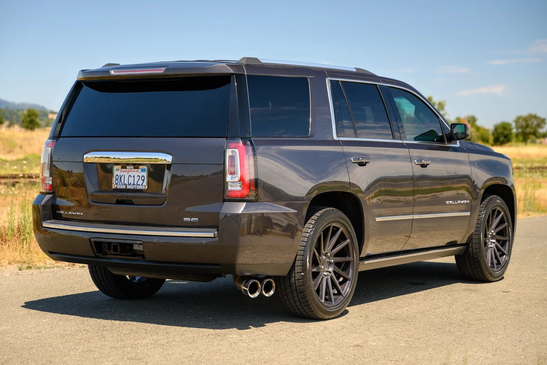 2017 GMC Yukon 4th Gen - Image 18 of 31