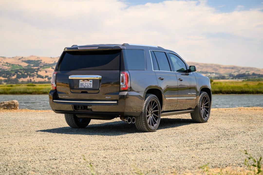 2017 GMC Yukon 4th Gen - Image 20 of 31