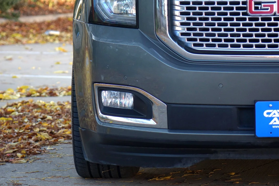 2017 GMC Yukon 4th Gen - Image 24 of 31