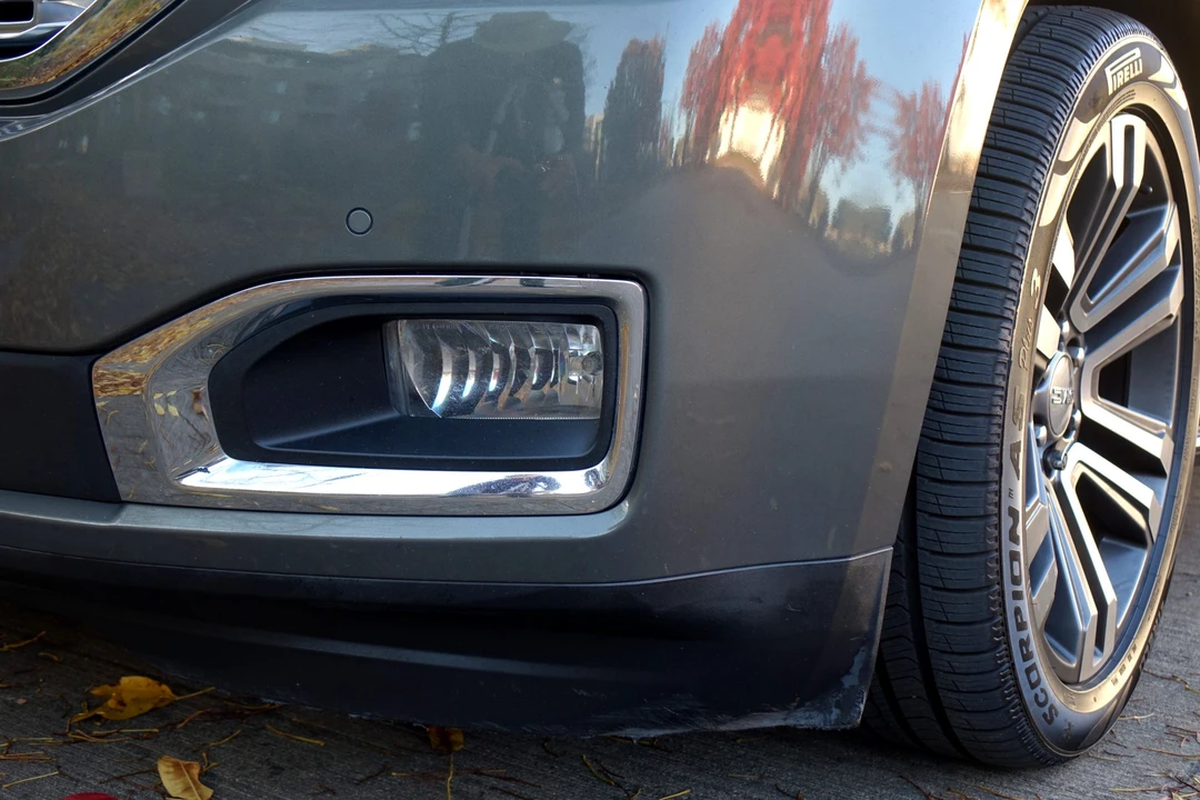 2017 GMC Yukon 4th Gen - Image 27 of 31