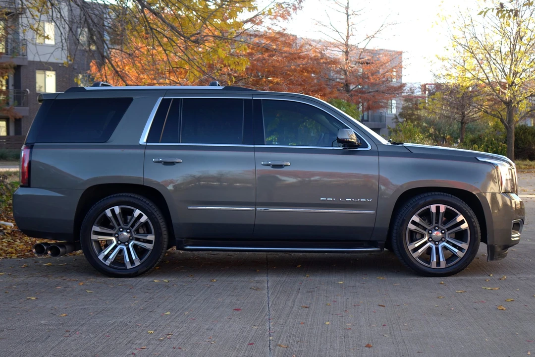 2017 GMC Yukon 4th Gen - Image 12 of 31