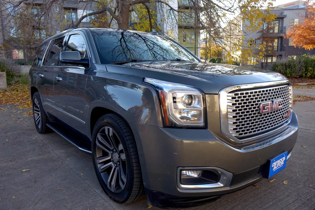 2017 GMC Yukon 4th Gen - Image 14 of 31