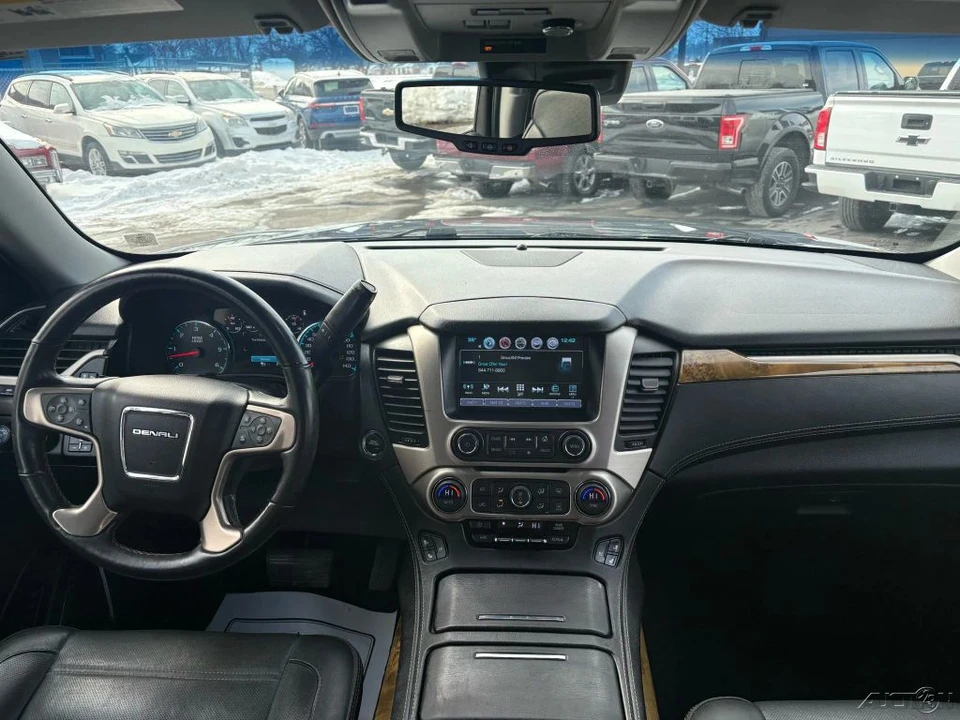 2017 GMC Yukon 4th Gen - Image 9 of 12