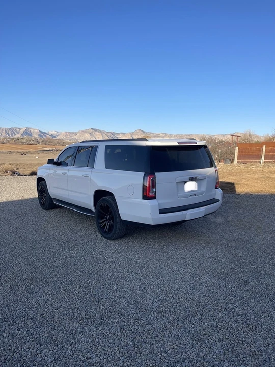 2017 GMC Yukon 4th Gen - Image 3 of 14