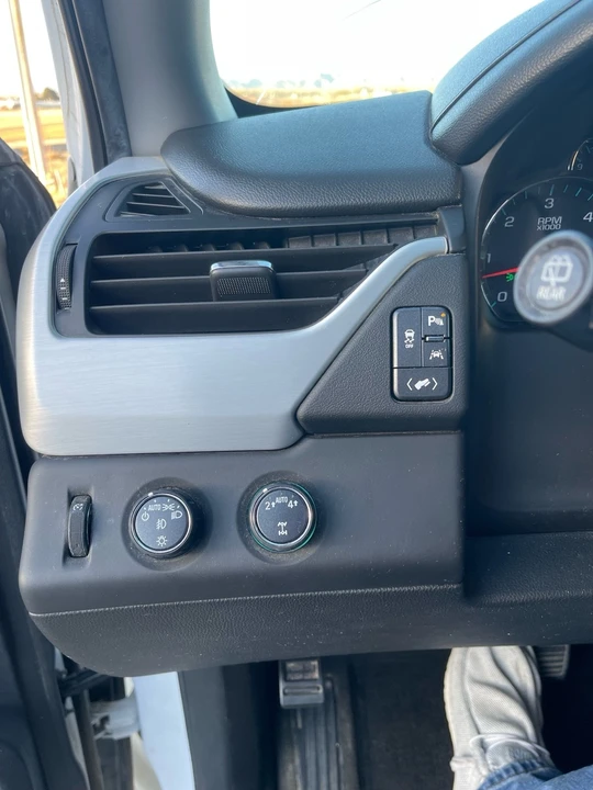 2017 GMC Yukon 4th Gen - Image 13 of 14