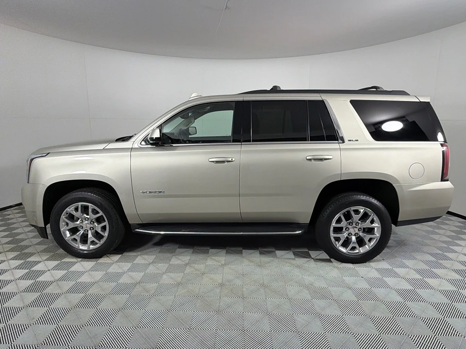 2017 GMC Yukon 4th Gen - Image 8 of 12