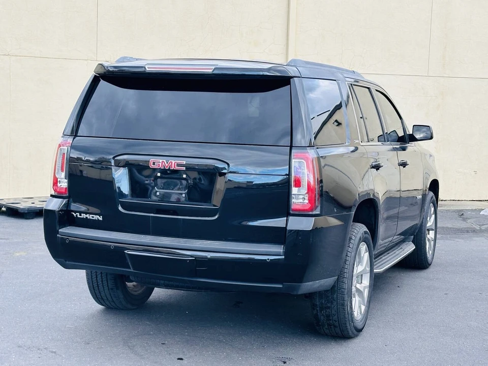 2017 GMC Yukon 4th Gen - Image 4 of 18