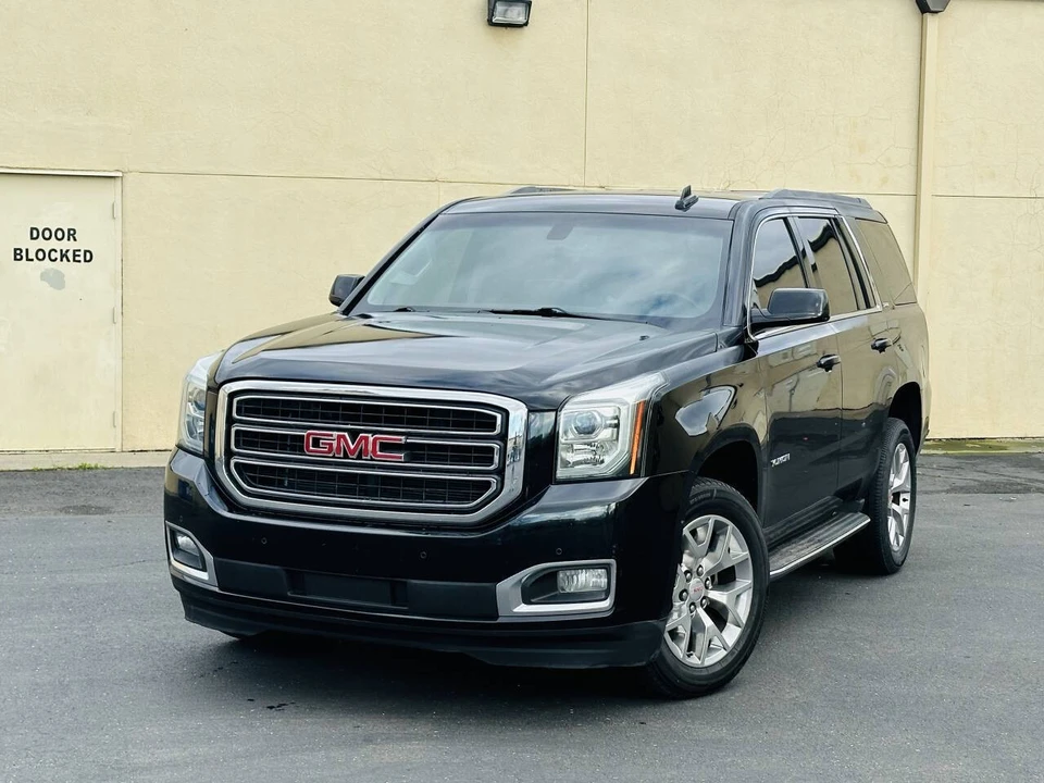 2017 GMC Yukon 4th Gen - Image 16 of 18