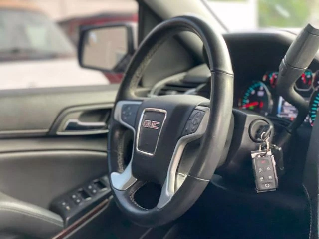 2017 GMC Yukon 4th Gen - Image 13 of 21