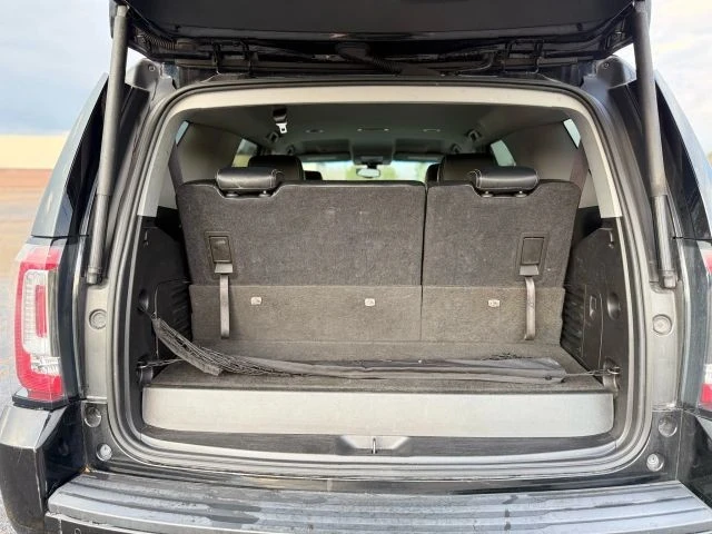 2017 GMC Yukon 5th Gen - Image 12 of 21