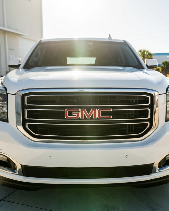 2017 GMC Yukon 4th Gen - Image 25 of 31