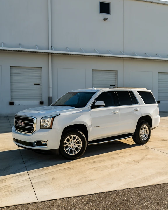 2017 GMC Yukon 4th Gen - Image 3 of 31