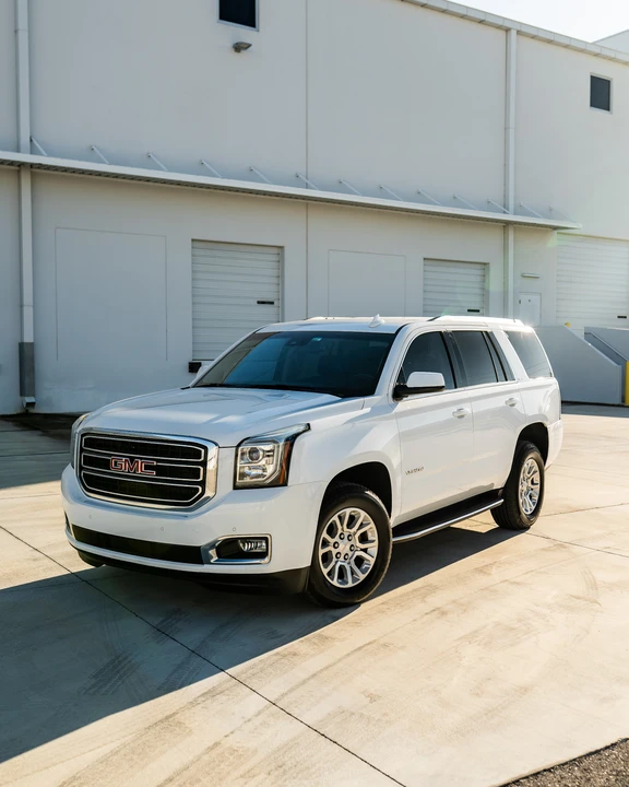 2017 GMC Yukon 4th Gen - Image 6 of 31