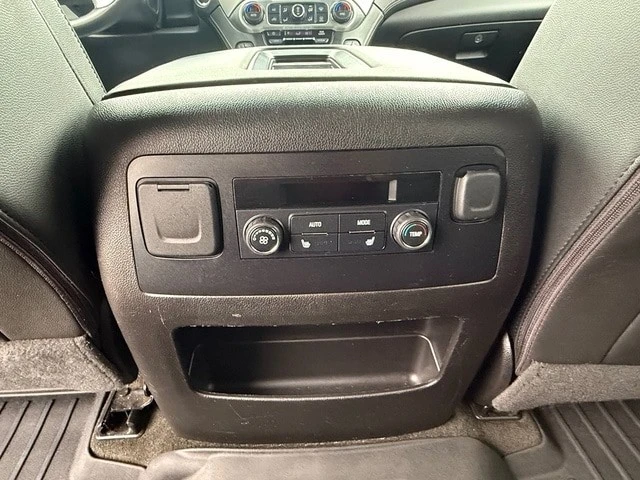 2017 GMC Yukon 4th Gen - Image 18 of 21