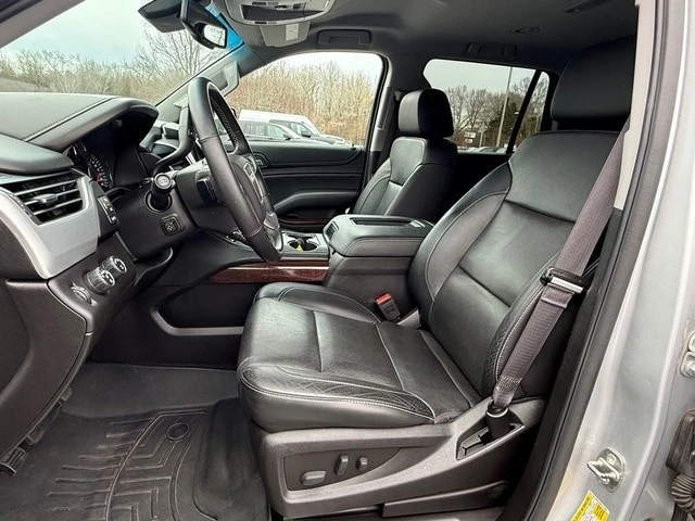 2017 GMC Yukon 4th Gen - Image 10 of 12