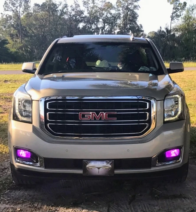 2017 GMC Yukon 4th Gen - Image 15 of 16
