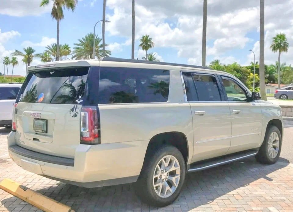 2017 GMC Yukon 4th Gen - Image 11 of 16