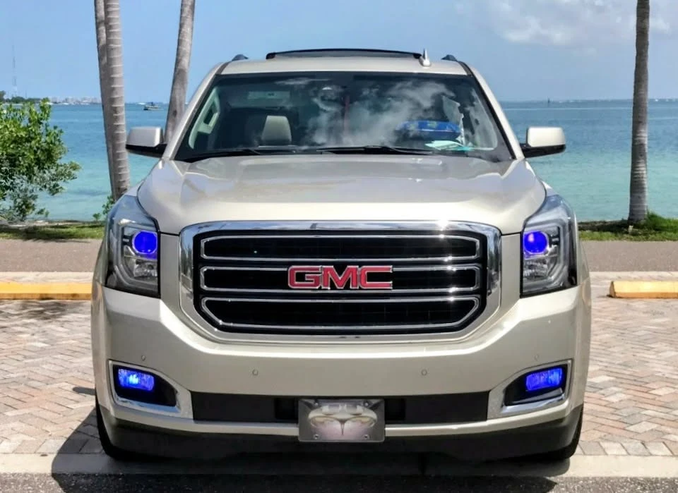 2017 GMC Yukon 4th Gen - Image 13 of 16