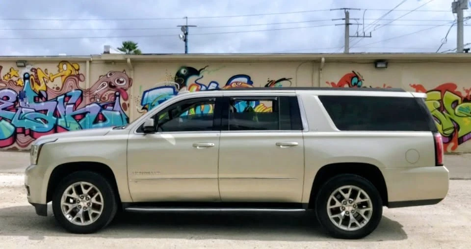 2017 GMC Yukon 4th Gen - Image 5 of 16