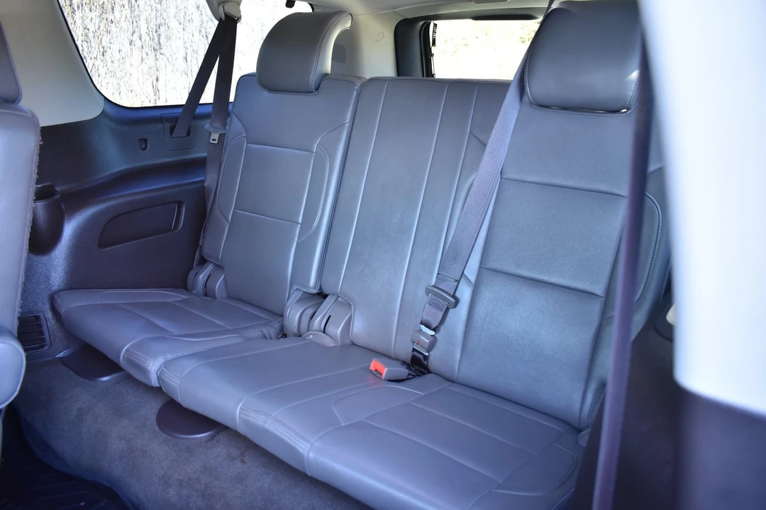 2017 GMC Yukon 4th Gen - Image 14 of 21