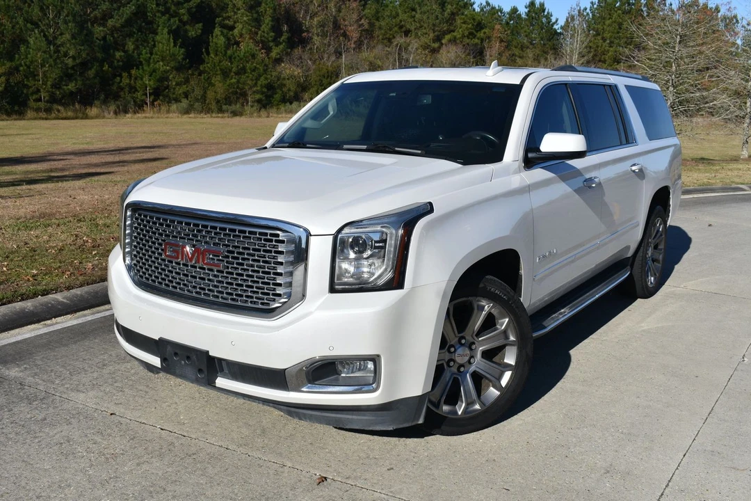 2017 GMC Yukon 4th Gen - Image 6 of 21