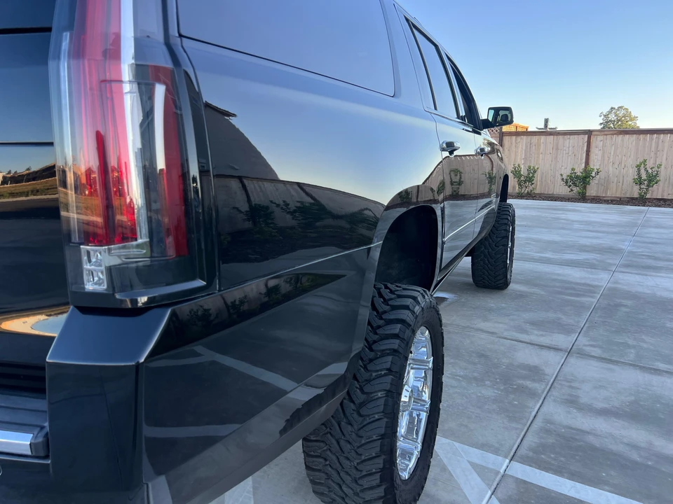 2017 GMC Yukon 4th Gen - Image 25 of 31