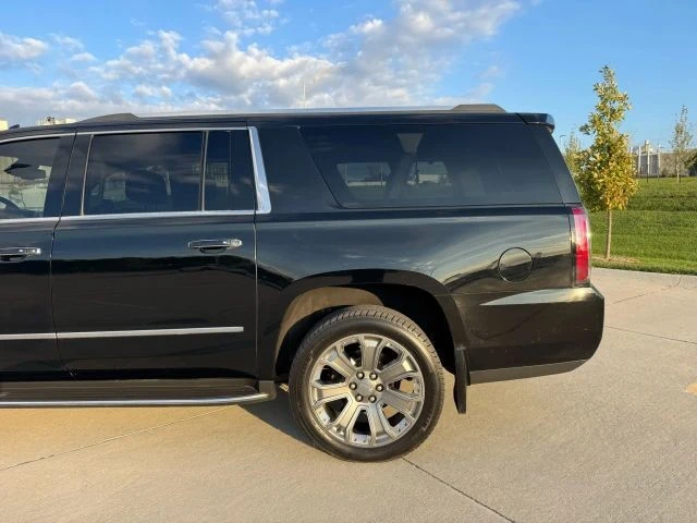 2017 GMC Yukon 4th Gen - Image 4 of 21