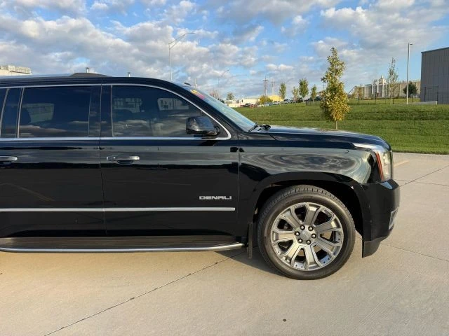2017 GMC Yukon 4th Gen - Image 11 of 21
