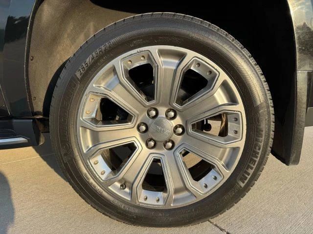 2017 GMC Yukon 4th Gen - Image 7 of 21