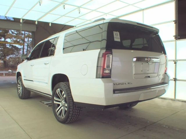 2017 GMC Yukon 4th Gen - Image 5 of 13