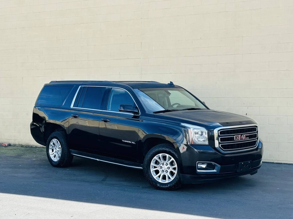 2017 GMC Yukon 4th Gen - Image 3 of 21